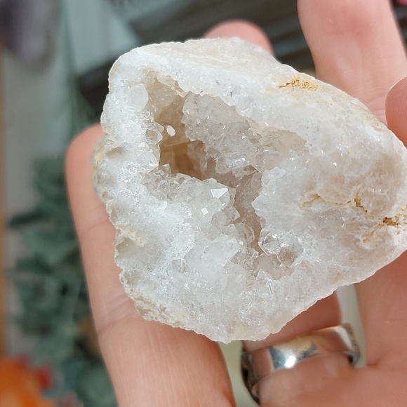 Oco Geode Quartz crystal Geode Agate Natural Crystal Decor - Picture 3 of 12